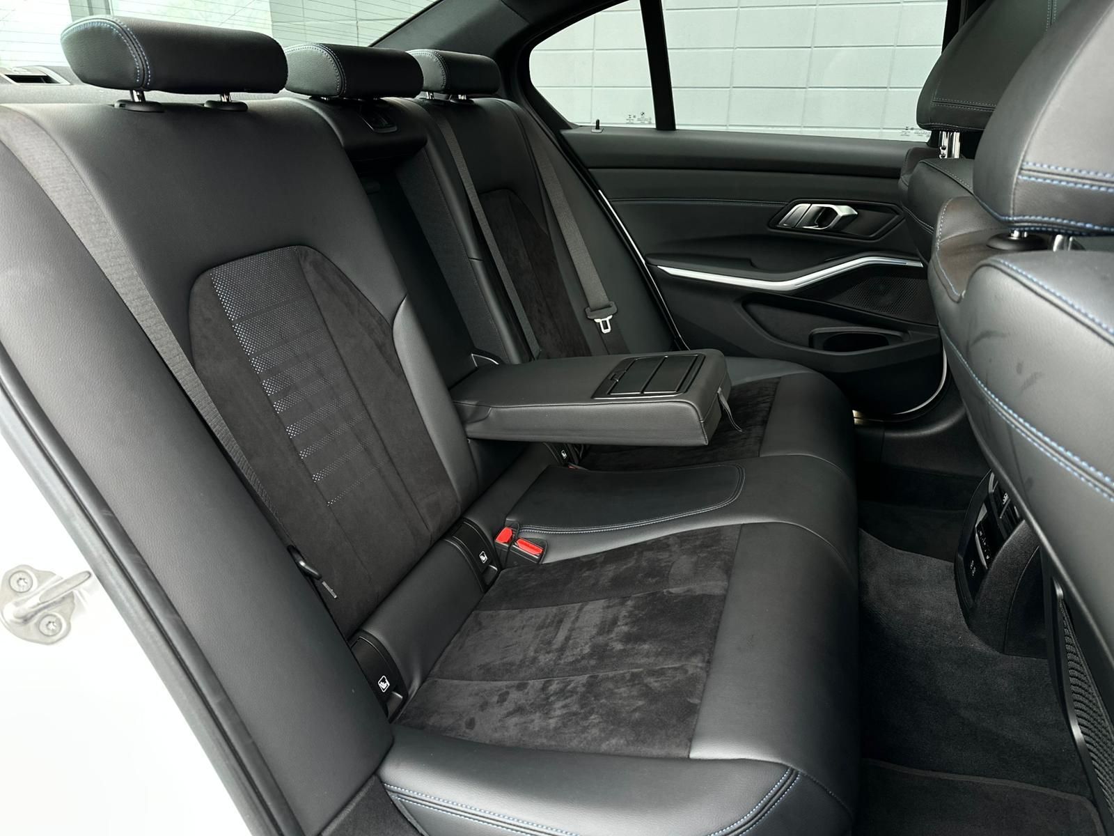 BMW 330 e M SPORT SHADOW* LED#SHZ#NAVI#TEMPO#360CAM - Image 17