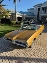 Pontiac Catalina Ventura Cabrio 1967 V8 - Pontiac mit Benzin-Antrieb