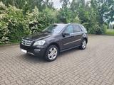 Mercedes-Benz ML 300 CDI 4MATIC BlueEFFICIENCY - Mercedes-Benz ML 300 aus 2011