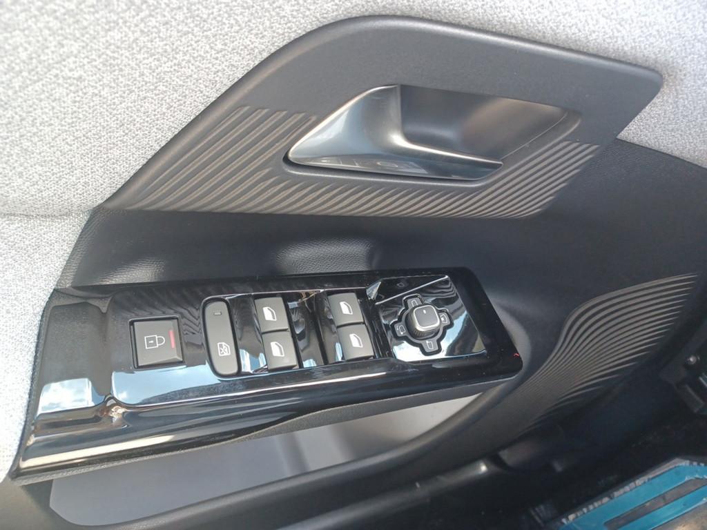 Citroën C5 Aircross MAX Plug-in Hybrid 225 Pano Allwette