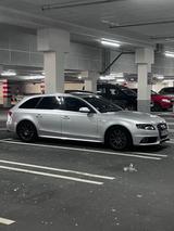 Audi A4 2.0 TFSI 155kW S tr. quattro S line Avan ... - Audi A4 aus 2010: Line