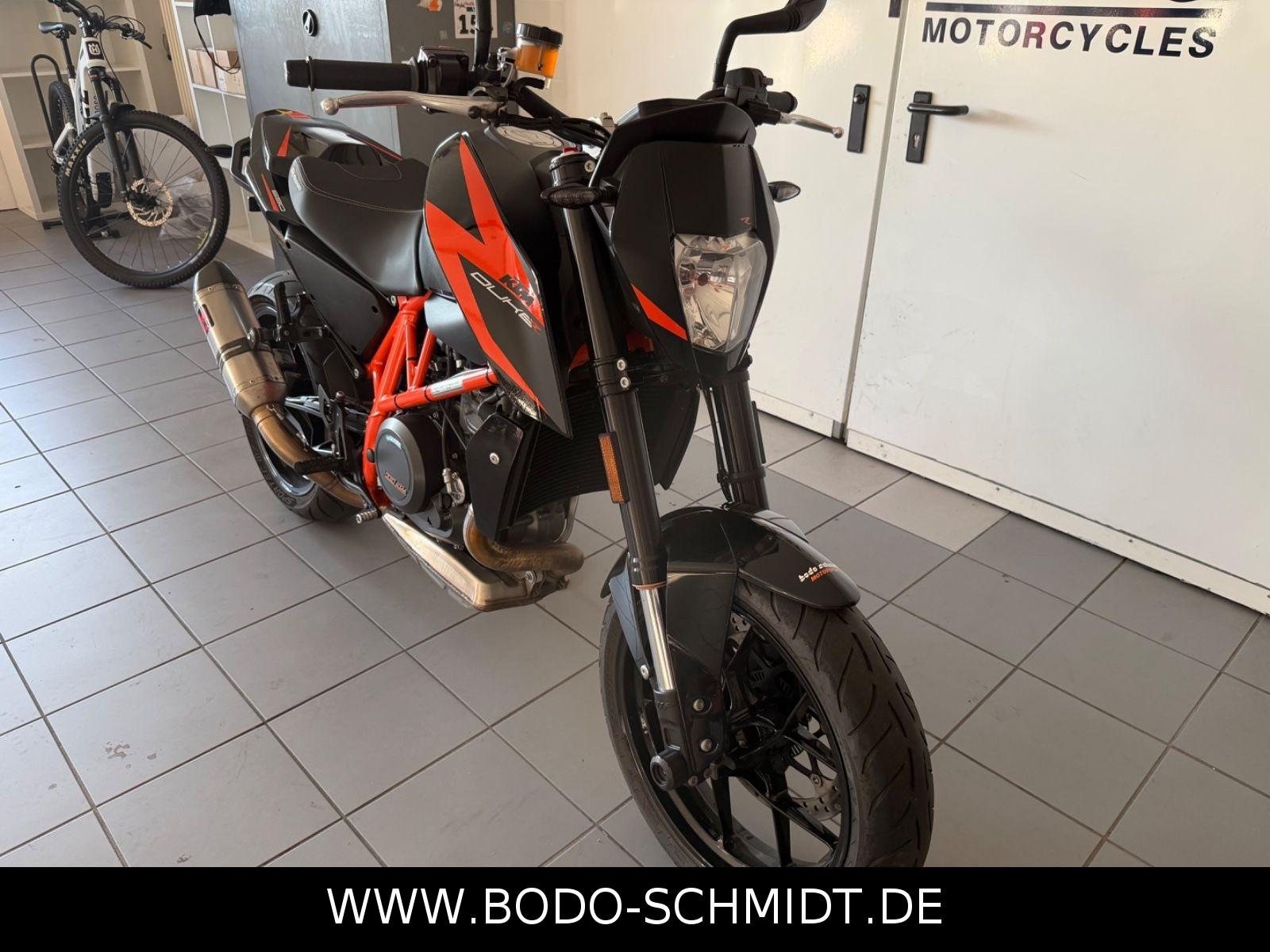 KTM 690 Duke R 2018 Schwarze Felgen