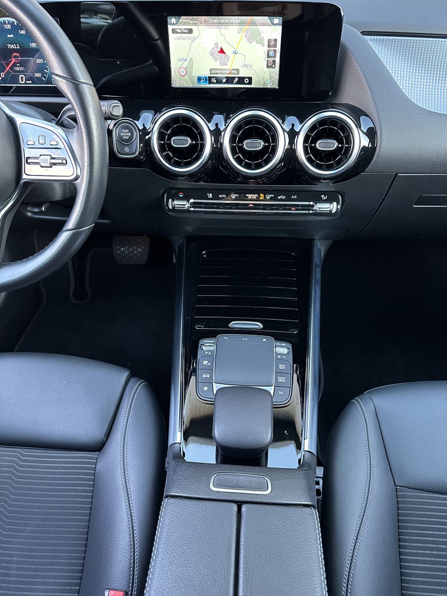 Fahrzeugabbildung Mercedes-Benz B 200 Progressiv NAV+LED+AHK+KAMERA+DIGDISPLAY