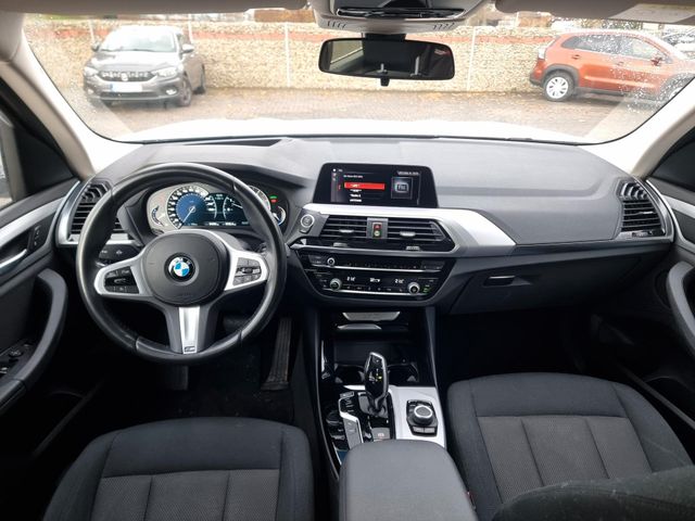 BMW X3 xDrive20i 135 kW (184 PS), Autom. 8-Gang, ...