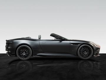 2024 Aston Martin DBS — фото 3