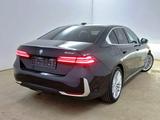 BMW 530e Pano HeadUp HarmanKardon 360°Kam ACC - BMW: Limousine, E36