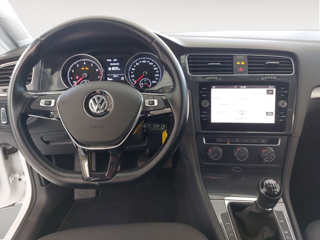 Fahrzeugabbildung Volkswagen Golf Variant 1.5 TSI Comfortline Navi,SH,Climati