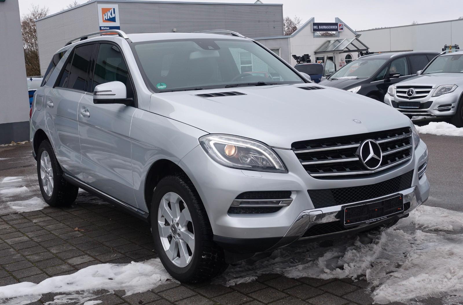 Mercedes-Benz ML 350 CDI BlueTec  NAVI"BI-XENON"2.HAND