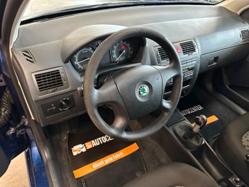 Skoda Fabia *KLIMA*AHK*TÜV: 327*Dachreling*