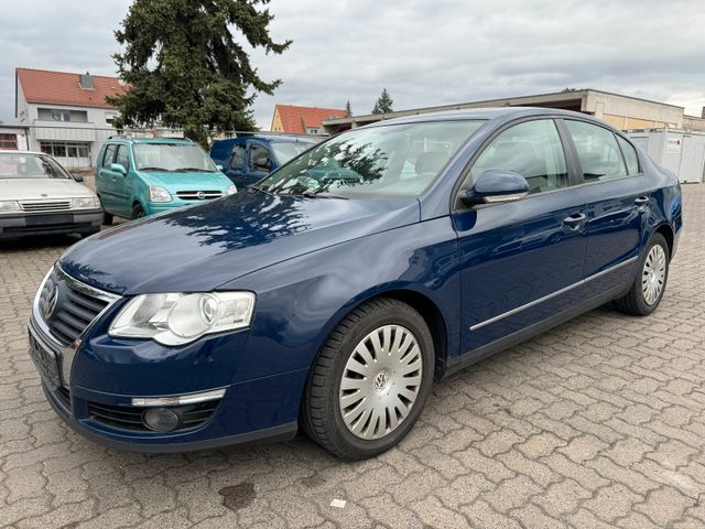 Volkswagen Passat Sportline Navi-Tempomat-SZH-SD-PDC