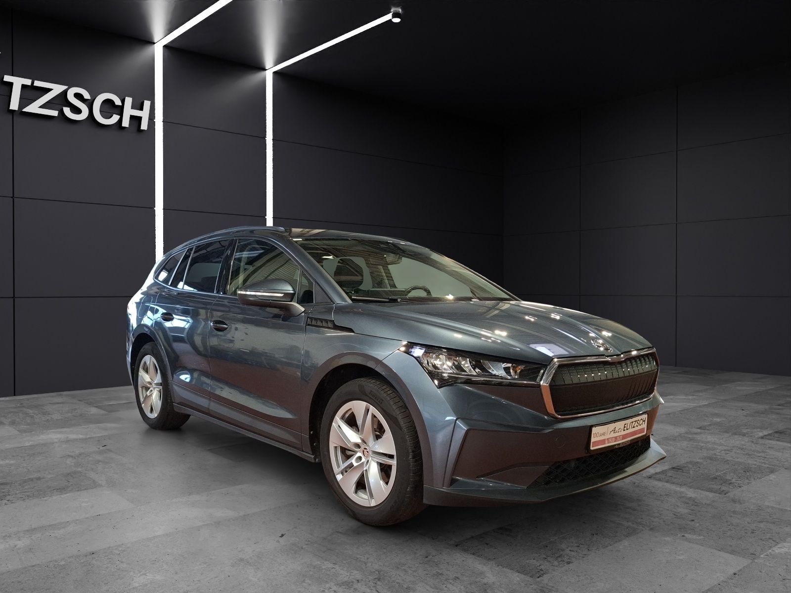 Fahrzeugabbildung SKODA Enyaq 60 Loft LED AHK Navi ACC PDC