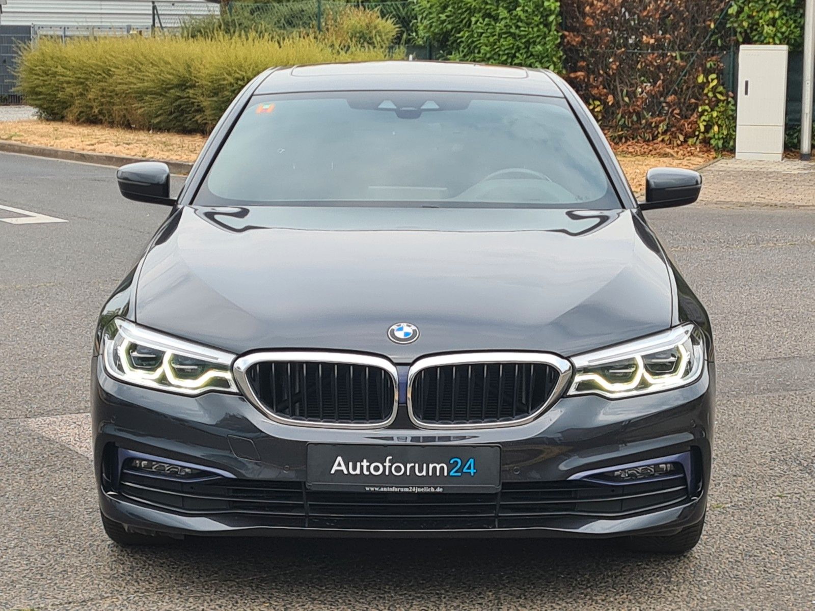 BMW Limousine 520d xDrive Sport Line Autom. Navi HUD foto 8