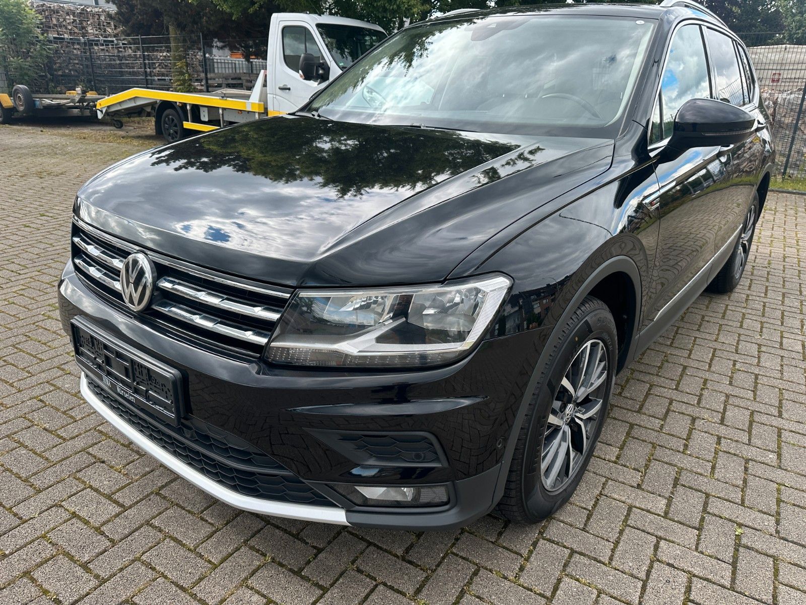 VW Tiguan Allspace 4Motion* 7 Sitze*Panorama*