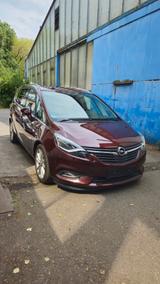 Opel Zafira 2.0d EcoTec | 08/17 | 1. Hand | 113.800k - Opel Zafira in Solingen