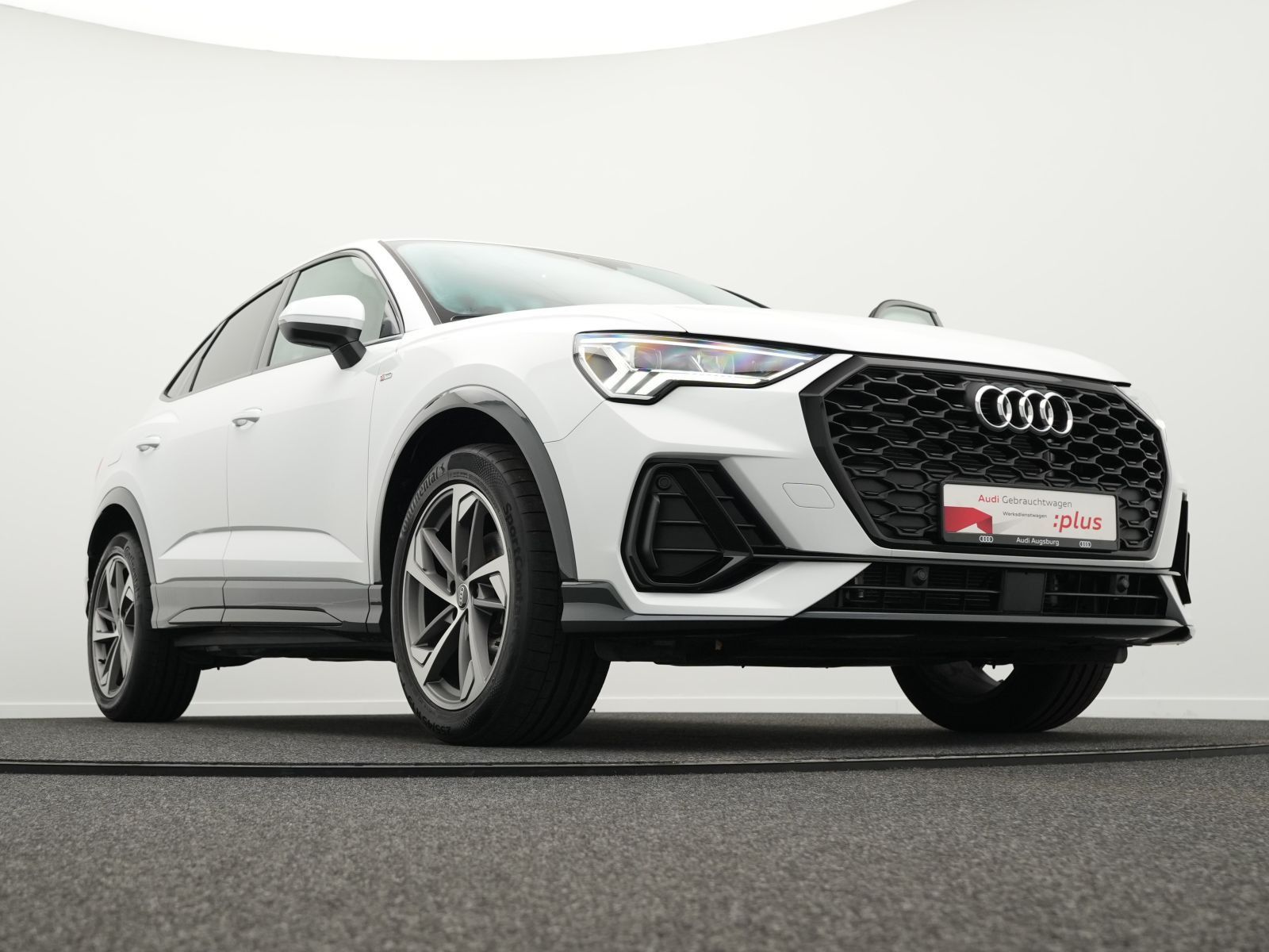 Audi Q3 - Bild 25