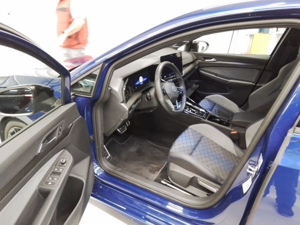 Volkswagen Golf - Bild 6