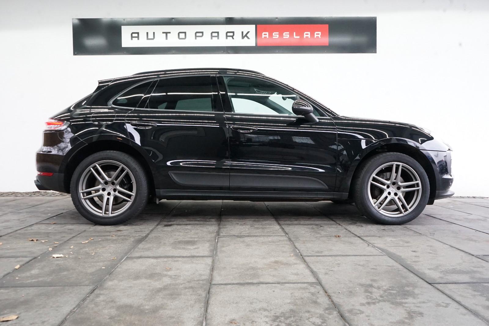 Porsche Macan 2.0/PANO/AHK/PASM/CARPLAY/R-Kamera/20z