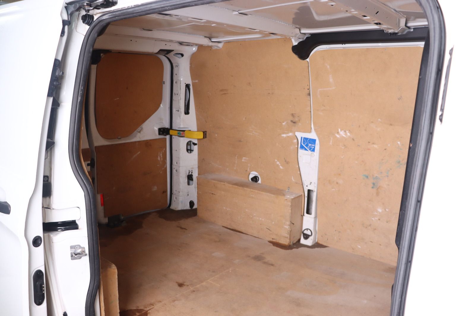 Fahrzeugabbildung Ford Transit Custom Kasten 280 L1H1 LKW Trend