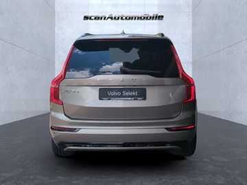 Volvo XC90 - 9