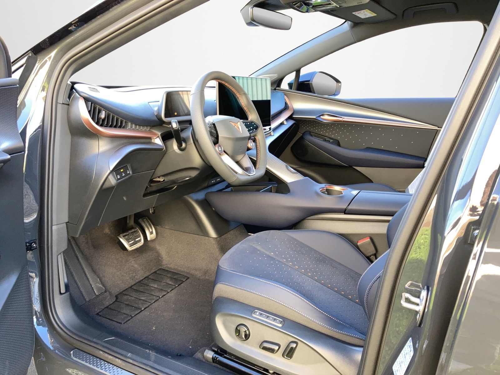 CUPRA Tavascan Endurance 210kW/286PS Adrenaline Pack - Image 9