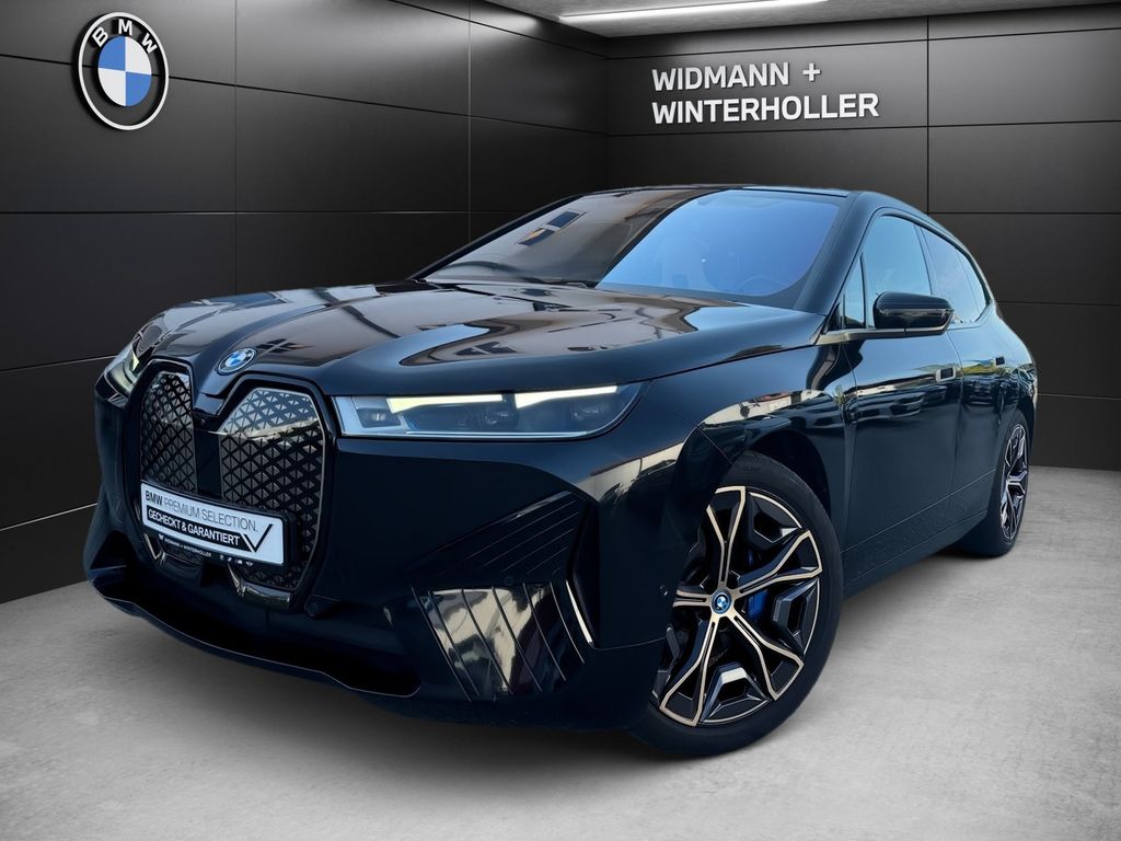 Image of BMW iX