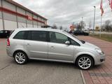 Opel Zafira 1.9 CDTI Sport 110kW Sport - Opel Zafira Sport mit Diesel-Antrieb