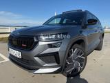 Skoda Kodiaq 2.0 TSI RS 4x4*7-SITZ*PANO*MATRIX*360*AHK - gebrauchte Skoda Kodiaq aus dem Jahr 2023