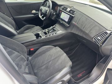 DS DS7 Crossback Performance Line, Bild 23
