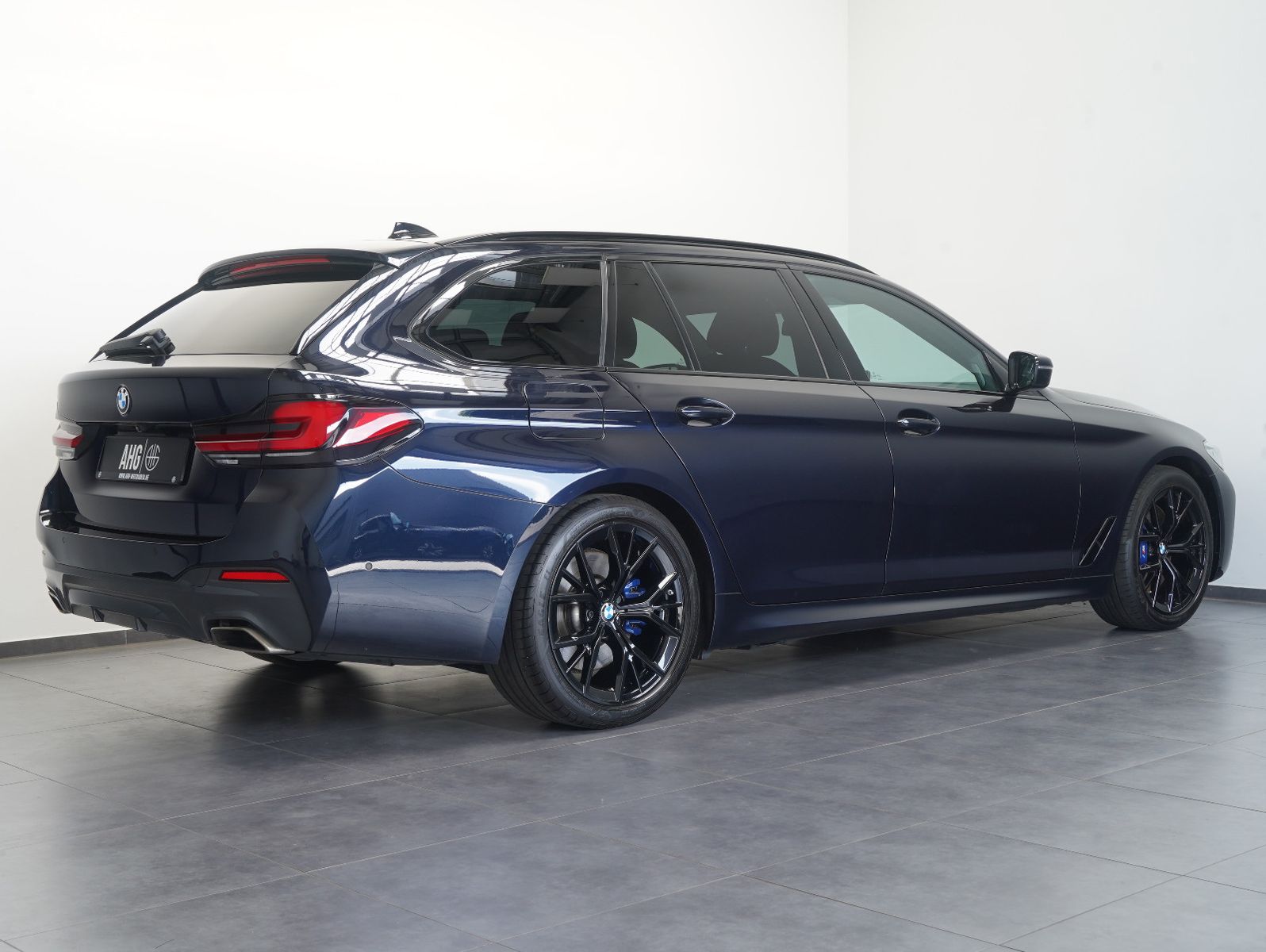 Fahrzeugabbildung BMW 530 d xDrive Touring M Sport LED/H&K/AHK/LM19"