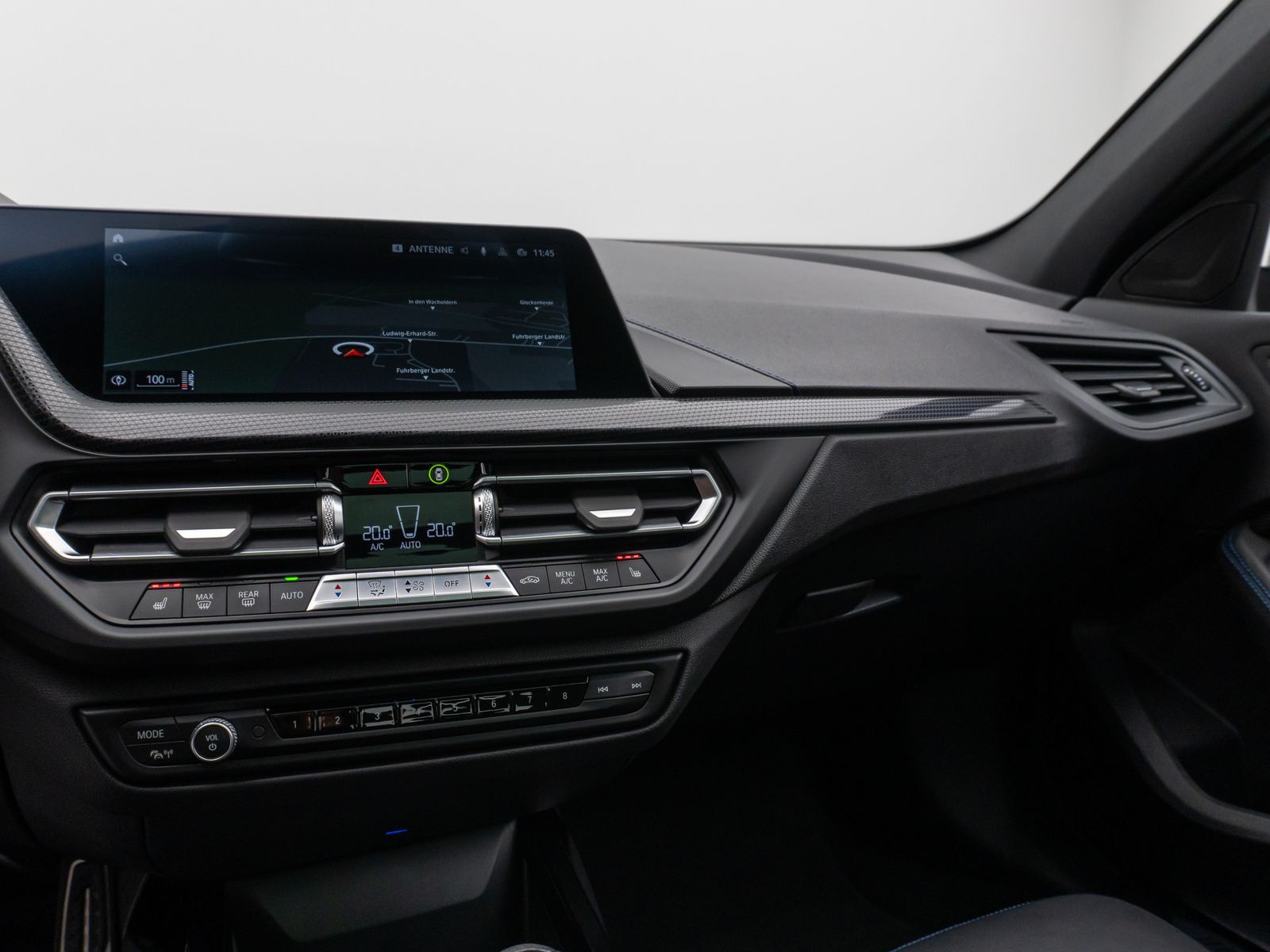 Fahrzeugabbildung BMW 118i M Sport DAB Panorama HiFi Adapt.LED Leder