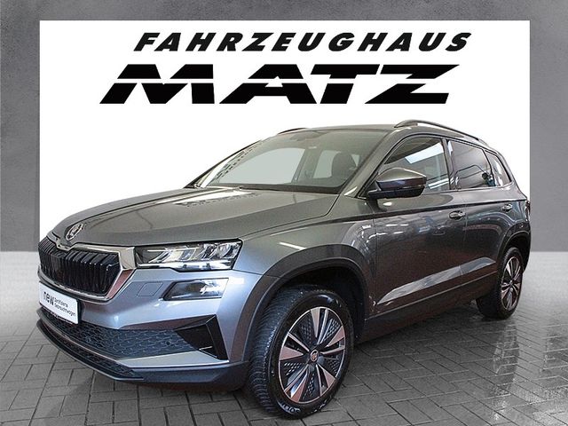 SKODA Karoq 1.5l TSI ACT DSG TOUR  AHK schwenkbar