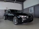 BMW 335 i Touring M-Sportpaket /1.Hand/Panorama - BMW 3er Reihe: M Sportpaket