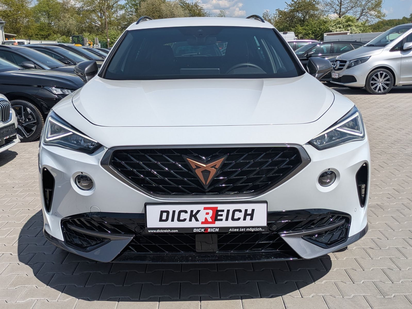 Fahrzeugabbildung CUPRA Formentor 1.5 TSIDSG ACC*DCC*LED*KAMERA*19"ALU