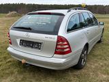 Mercedes-Benz C 220 CDI T AVANTGARDE  mit Standheizung / AHZV  - Mercedes-Benz C 220 aus 2005