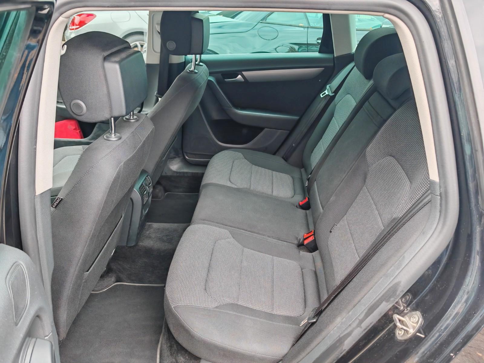 Volkswagen Passat 2014 — photo 15