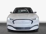 Ford Mustang Mach-E AWD - weiße Ford Mustang Mach-E