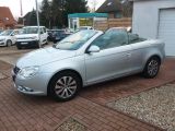 Volkswagen Eos 1.6 FSI Cabrio/Coupe´/Klima/Leder/Sitzhzg - Volkswagen Eos in Berlin