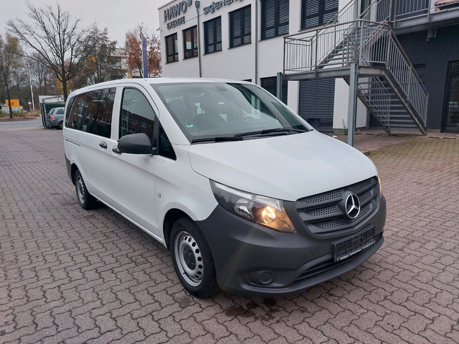 MERCEDES-BENZ Mercedes-Benz Vito 114 Tourer CDI lang, Klima, 9