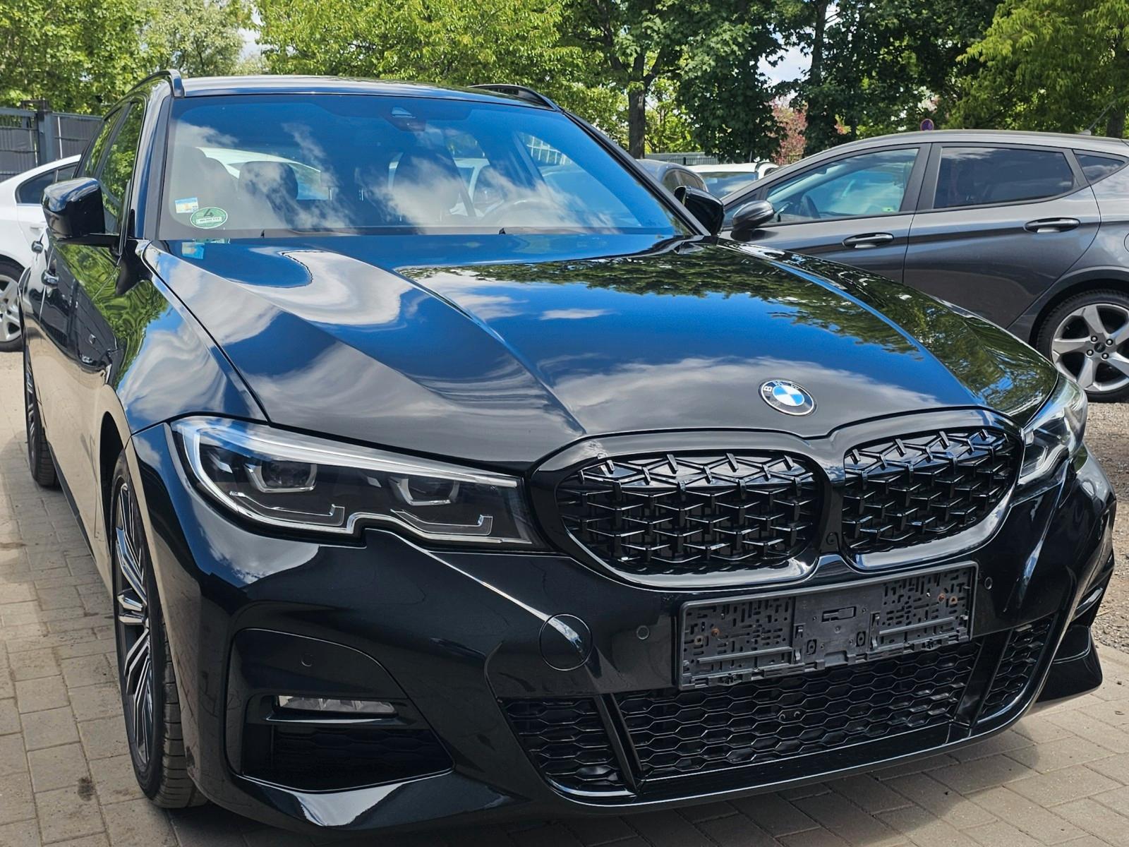 BMW 320d xDrive M Sport Touring AERODYNAMIC*LEDER*LE