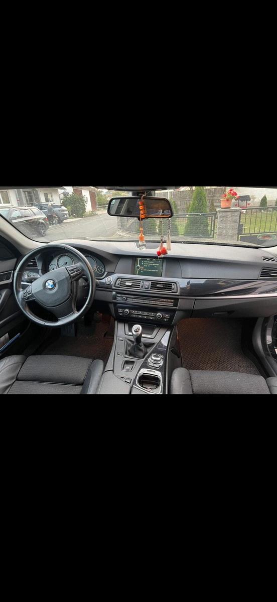 BMW 520 2010 — engine 184 HP (135kW)