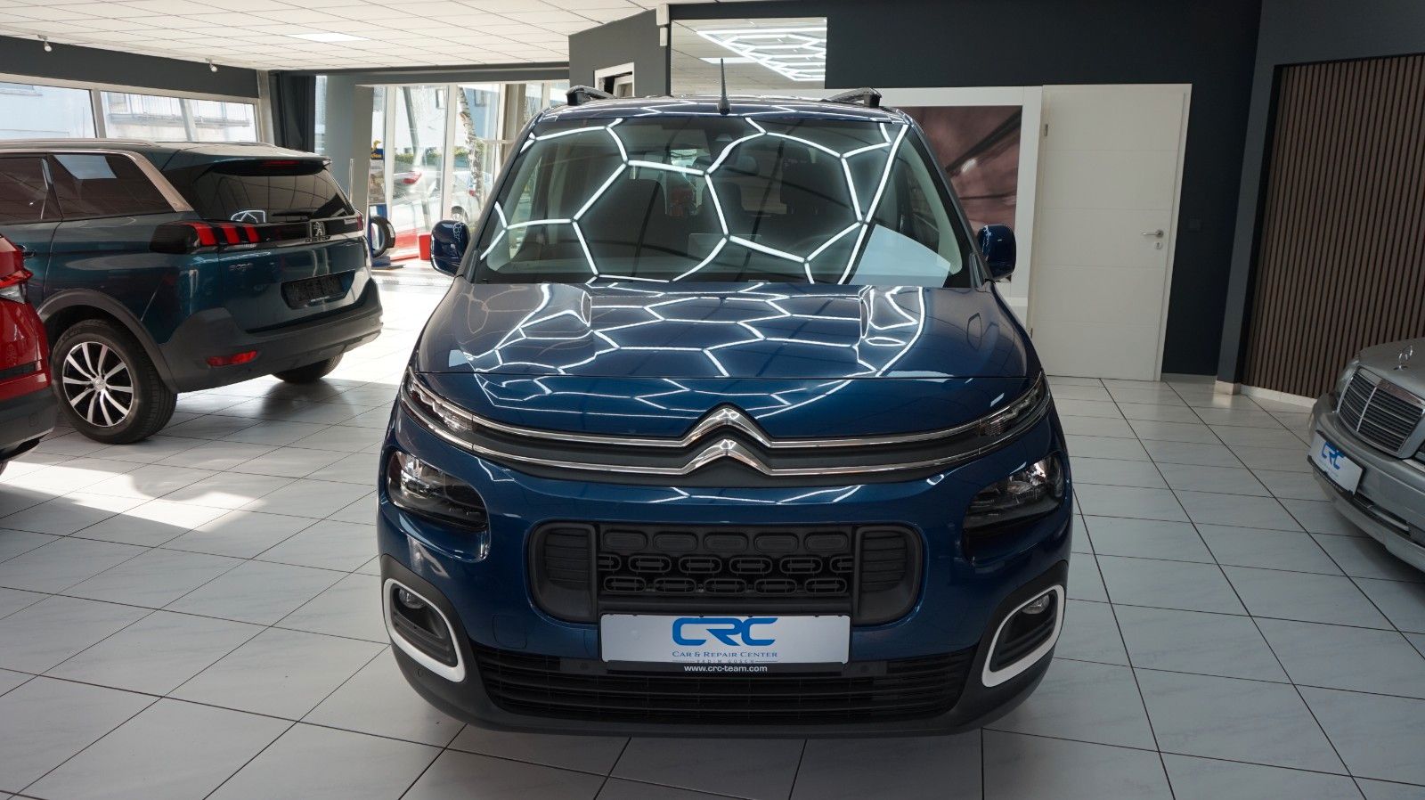 Fahrzeugabbildung Citroën Berlingo Feel M *1.Hand*Carplay*Navi*Kamera*