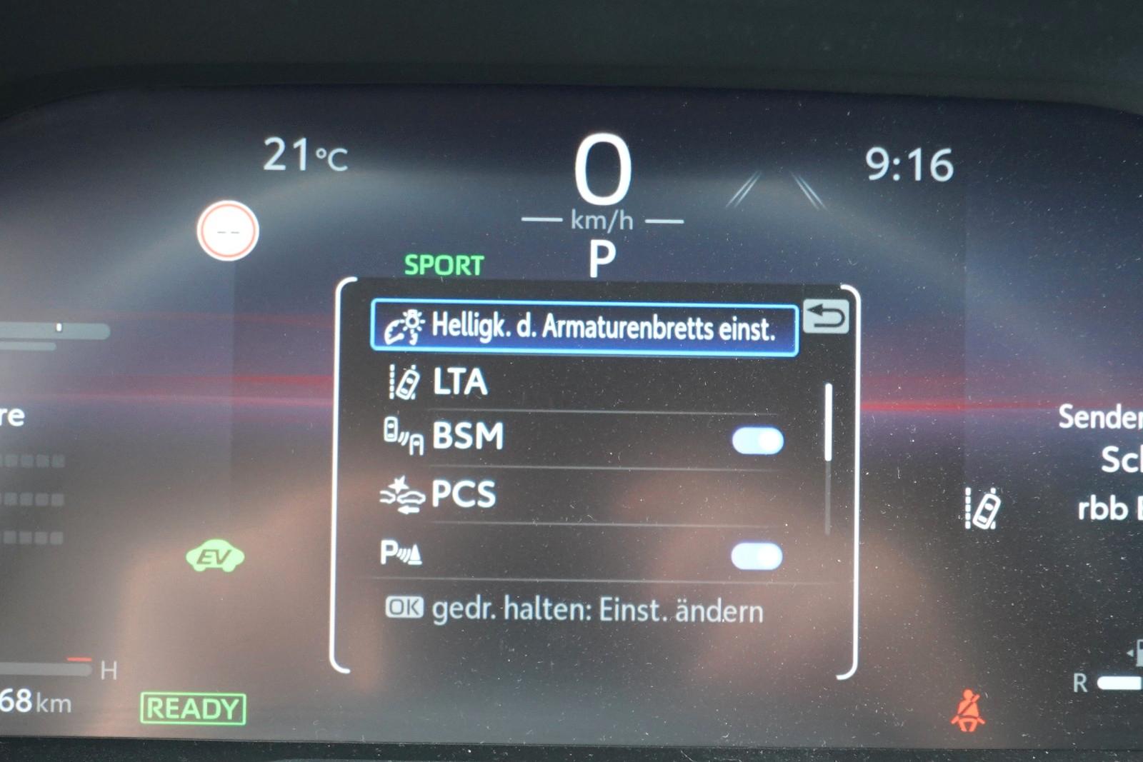 Toyota RAV 4 2.5 Hybrid Lounge Allrad 5J Garantie