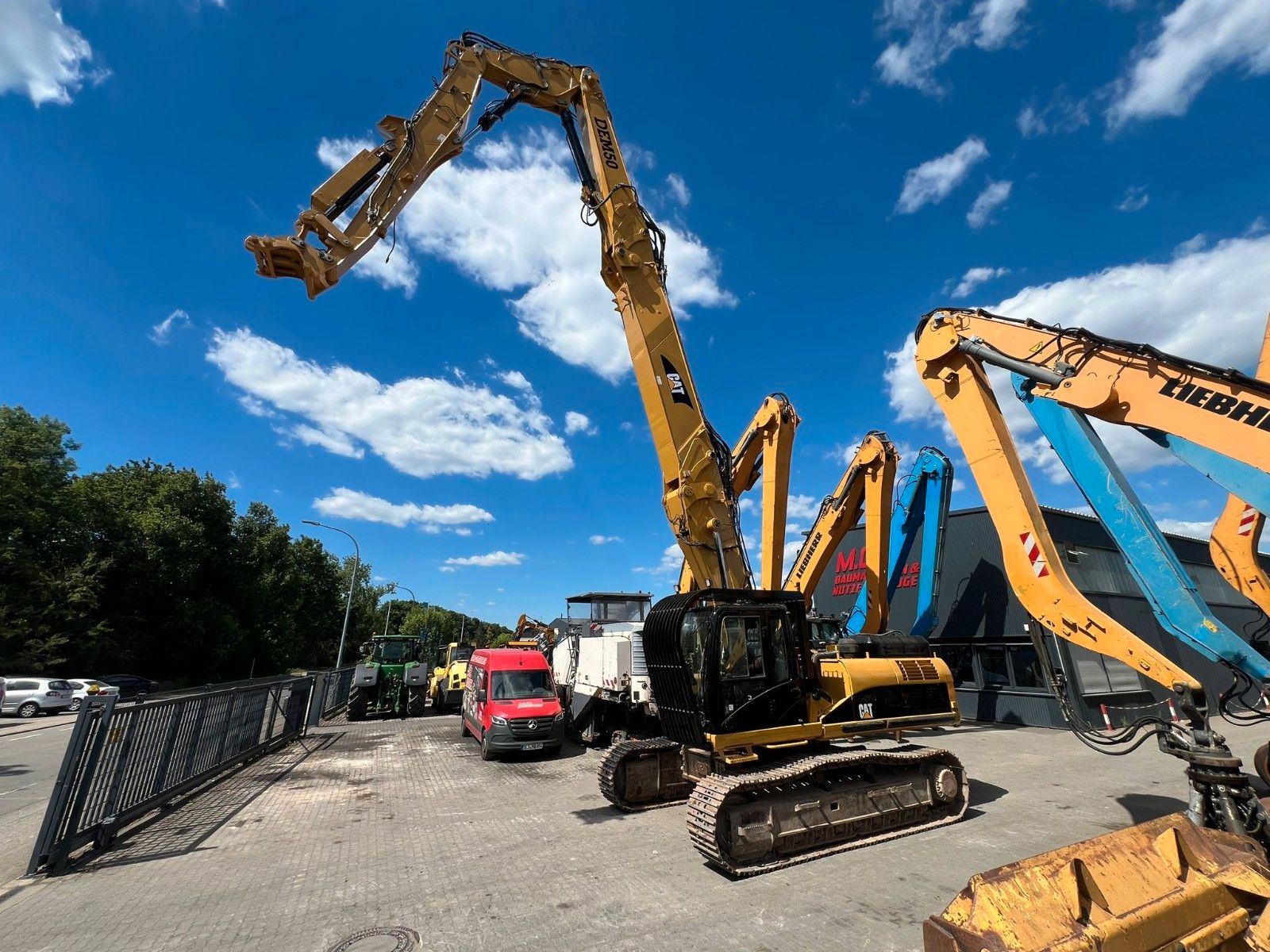 Fahrzeugabbildung CAT 336/Demlone Dem  50/Abbruchbagger/Verst.Fahrwerk