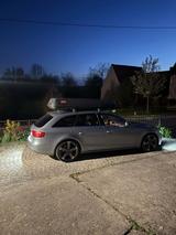 Audi A4 B8 2.0 tdi 3xS line Pano - Audi A4 aus 2010: 3.2