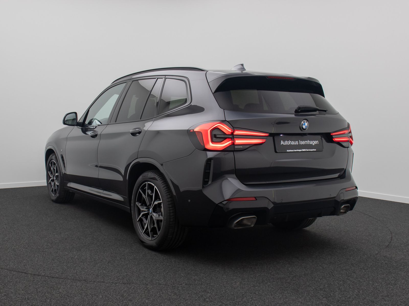 Fahrzeugabbildung BMW X3 xD30d M Sport 360° DAB AHK Lenkradheizung 19"