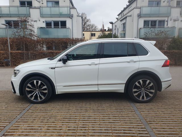 Volkswagen Tiguan  4M R-LINE  Cam360  DigiTacho 20" ACC