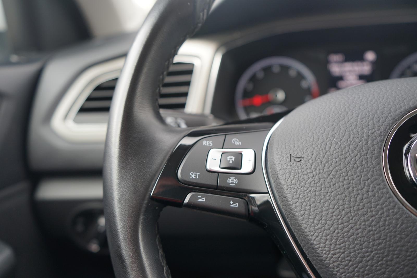 Volkswagen T-Roc 1.0 Style ACC PDC Sitzheizung AHK, миниатюра 18