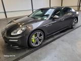 Porsche Panamera S 3.0 E-Hybrid 245-KW Automatik Plug-In - Porsche Panamera Unfallwagen