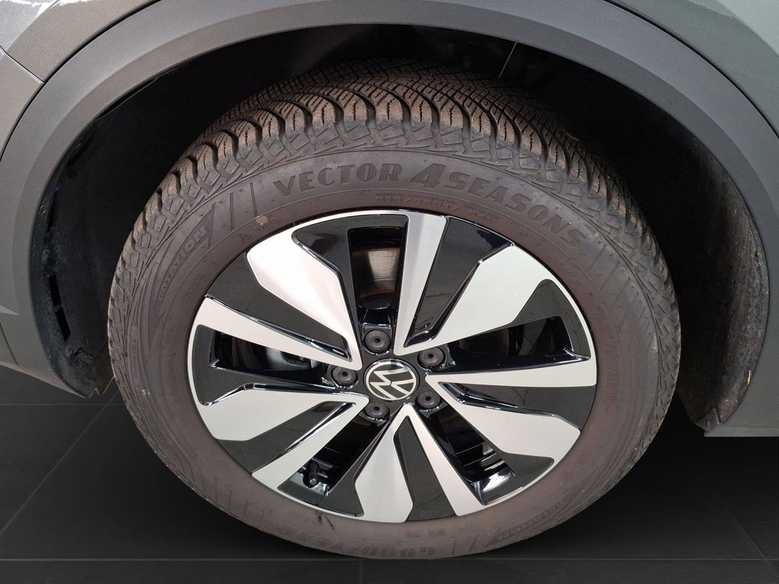 Volkswagen T-Roc - Bild 7