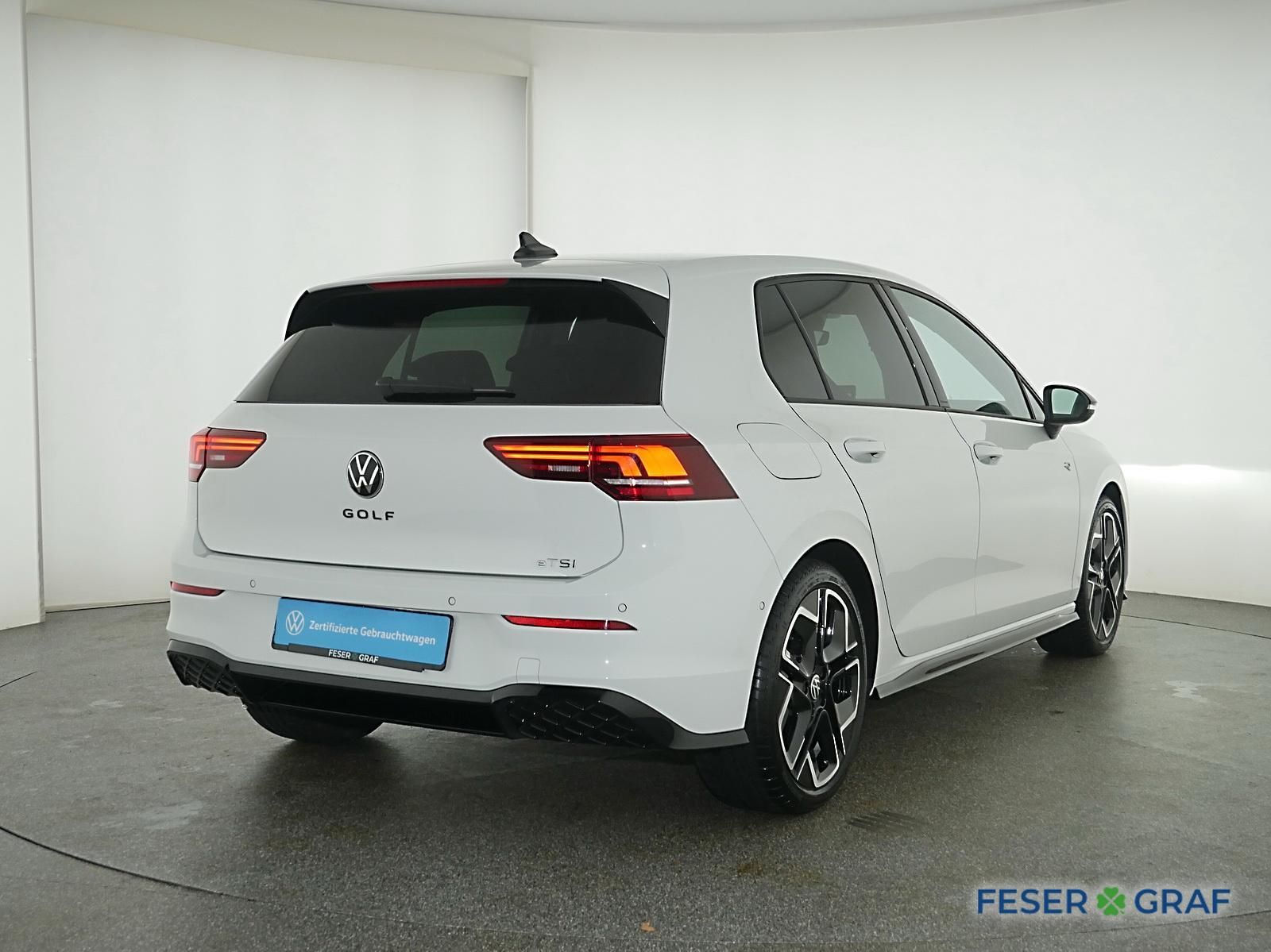 Volkswagen Golf 1.5 TSI R-Line DSG BlackSt. Busin.Prem.Pak foto 5